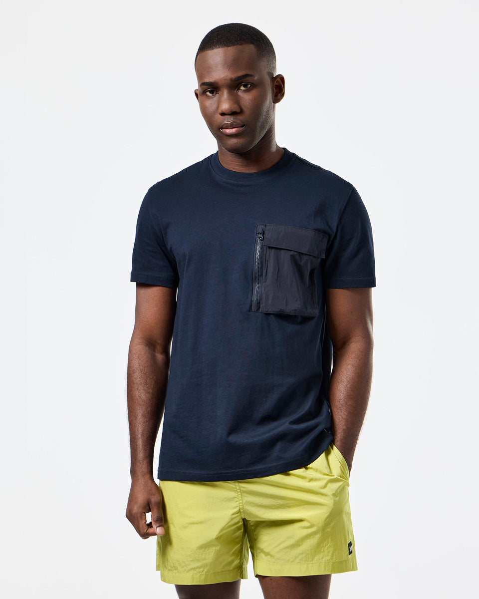 Takaji T-Shirt Navy – Weekend Offender