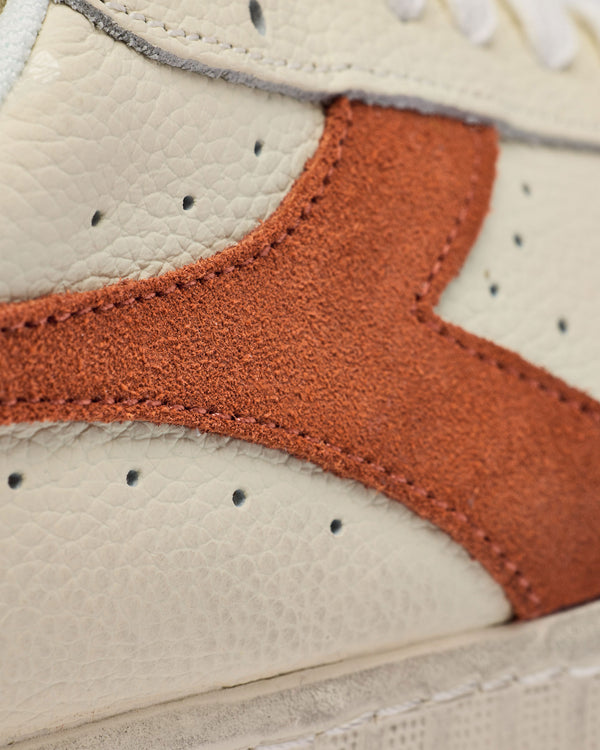 Diadora Game L Low Waxed Suede Pop Trainers White/Rust