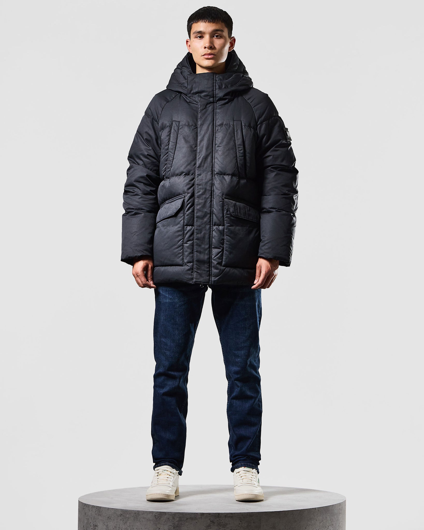Storm Down Jacket Black