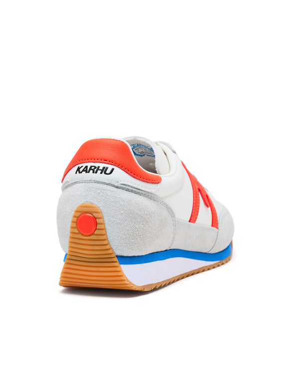 Karhu Mestari White/Flame