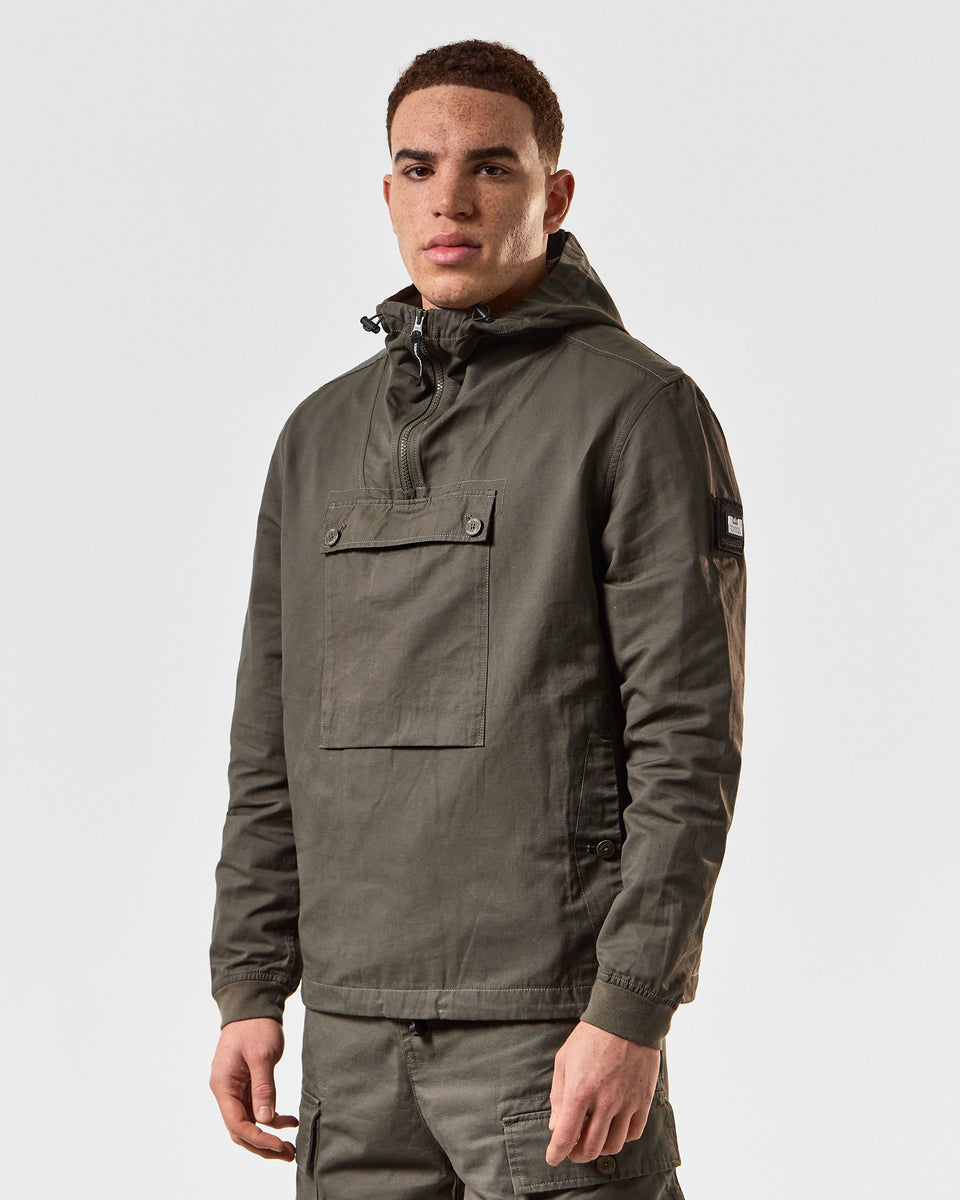 Mazzo Over-Top Castle Green – Weekend Offender