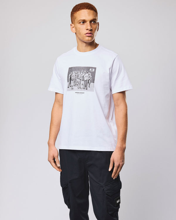 Weißes T-Shirt mit nerviger Grafik