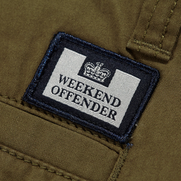 Ivan SS19 Chino-Shorts, Konifere